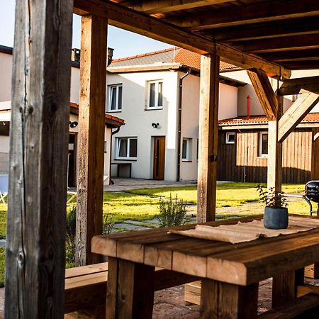 Apartmany Zeme Нове-Мєсто-под-Смркем Екстер'єр фото